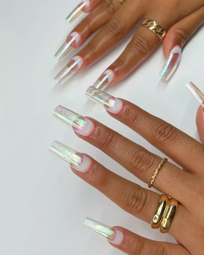 Holographic Glass Tips
