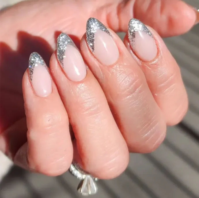 Minimalist Almond Nails