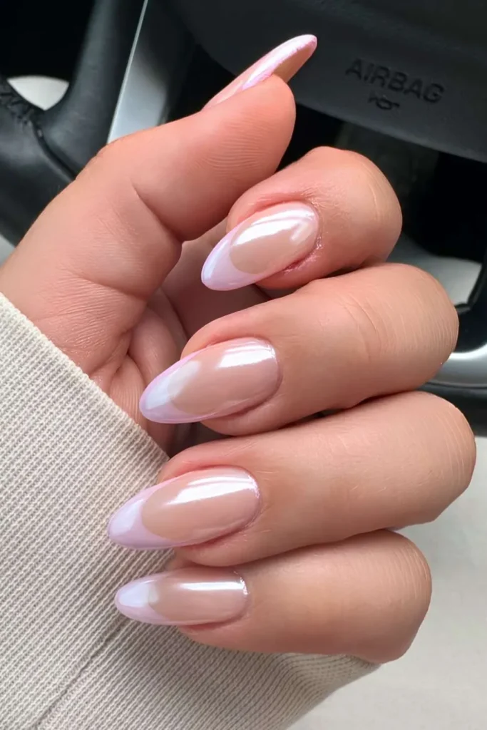 Pearl Lilac Chrome French Tips