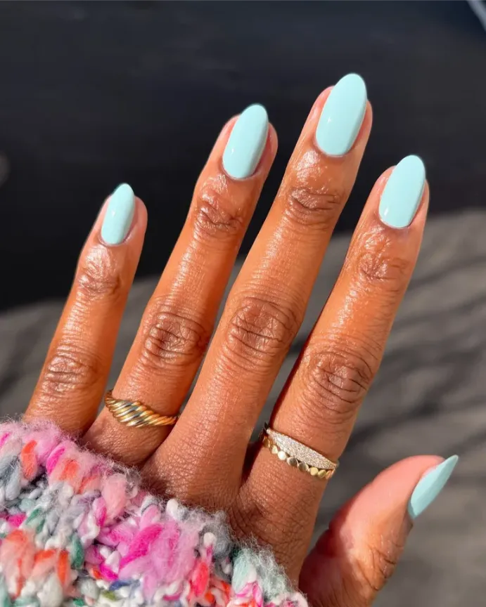 Solid Mint Glossy Almond Nails