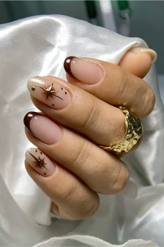 Thin Brown Ombré Tips